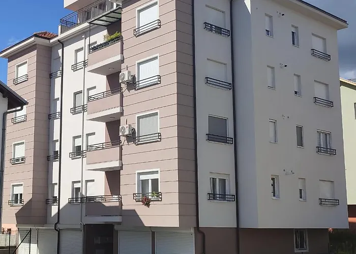 Aura Lejlighed Aranđelovac